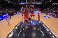 Die Highlights der Partie NINERS Chemnitz - BG Göttingen aus der Basketball-Bundesliga im Video.