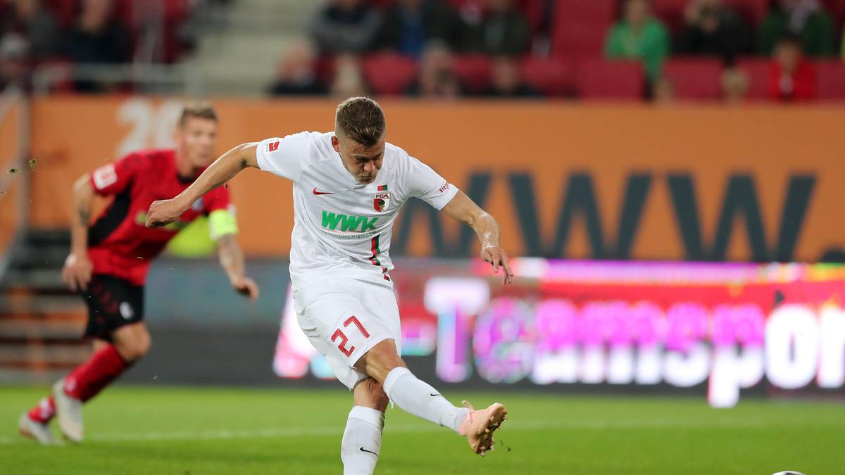 PLATZ 18: Alfred Finnbogason (FC Augsburg) - 10 Tore