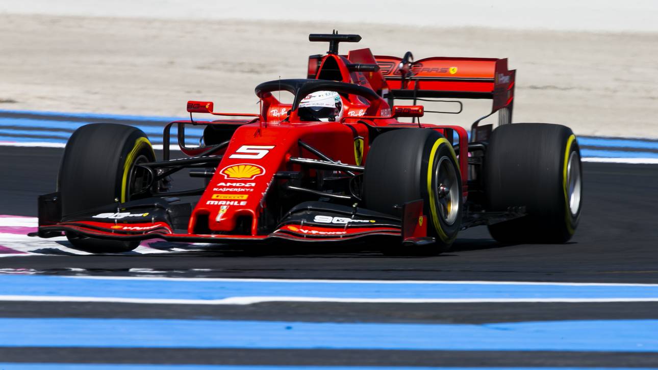 Vettel fährt im Training hinterher