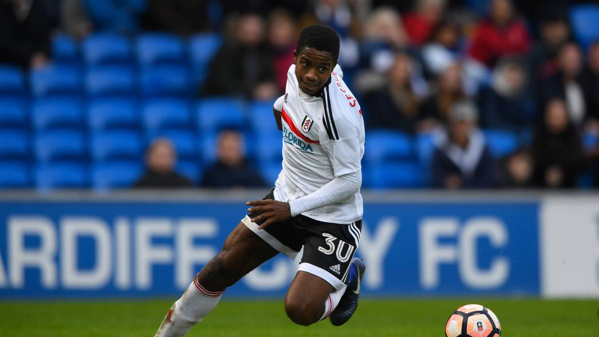 RYAN SESSEGNON (ENG, 17 - FC Fulham): Der Linksverteidiger vom Hauptstadtklub gilt als extrem torgefährlich. In 59 Einsätzen für die Cottagers gelangen ihm bereits 14 Tore