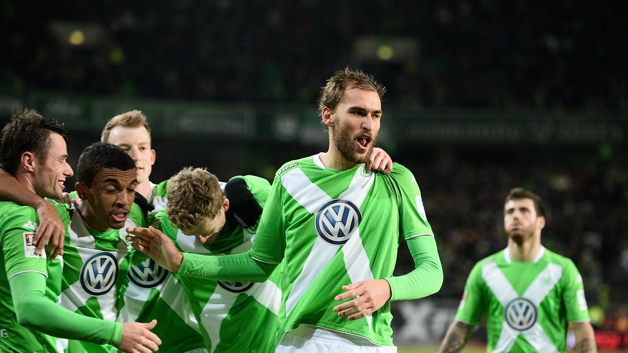 Dost knipst weiter – Hecking will mehr