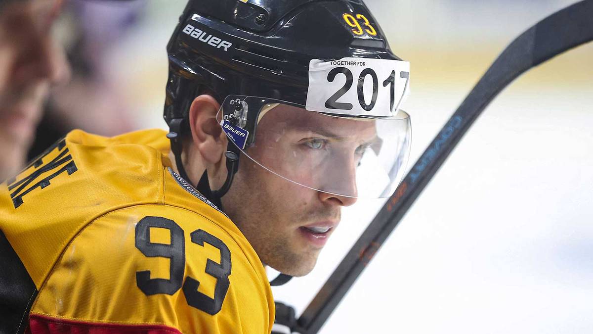 BRENT RAEDEKE: Auch einen Quoten-Kanadier hat das deutsche Team. Raedeke ist in Kanada geboren und aufgewachsen. Seine Großmutter stammt aber aus Herzfeld in Westfalen, deshalb hat der Angreifer von den Iserlohn Roosters einen deutschen Pass.  