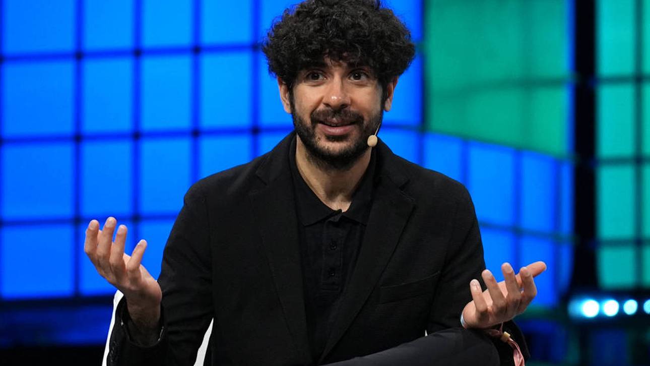 Tony Khan kann bei AEW auf seine Fanbase zählen