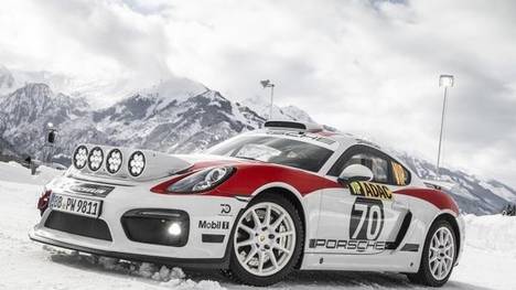 Auf Eis drehte der Porsche Cayman GT4 Rallye in Zell am See seine Runden