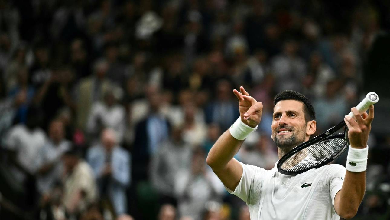 Djokovic musiziert mit Familien-Band