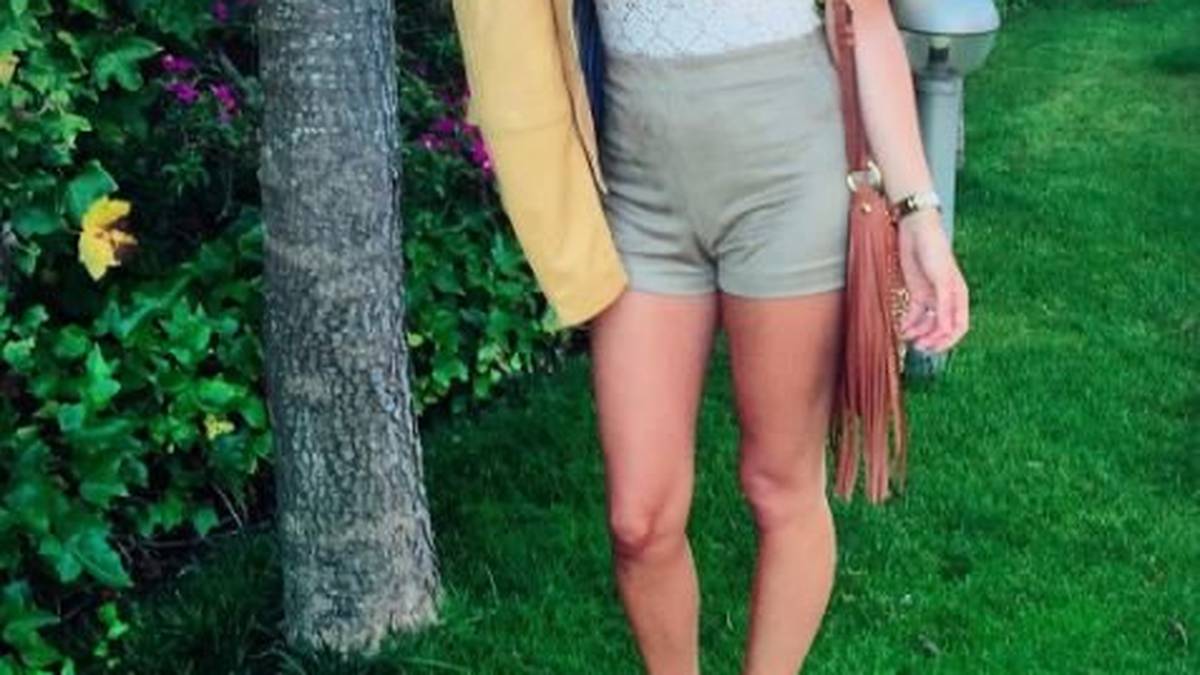 Aber auch in der Natur fühlt sich die Dame sichtlich wohl