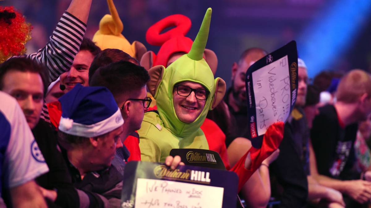 Welches Kostüm darf natürlich auf keinen Fall fehlen? Genau! Die Teletubbies. Die haben es sogar in die erste Reihe geschafft