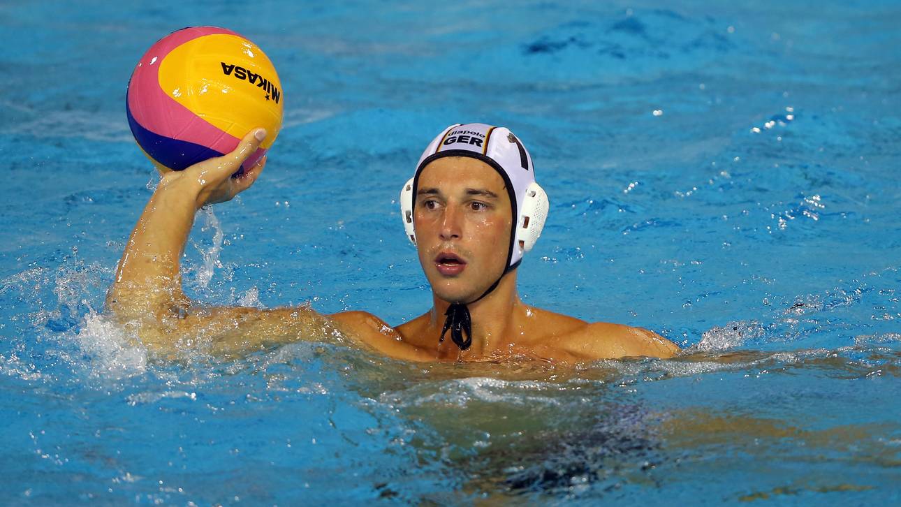 Wasserballer buchen WM-Ticket