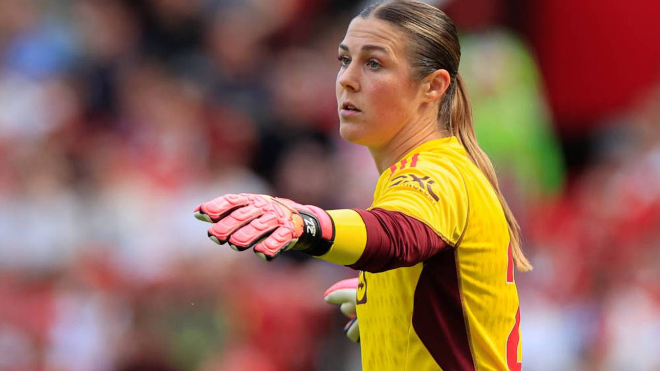 Wechsel-Hammer um Welttorhüterin