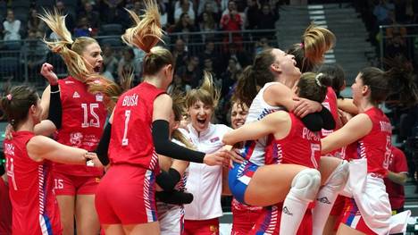 Serbische Volleyballerinnen verteidigen den WM-Titel