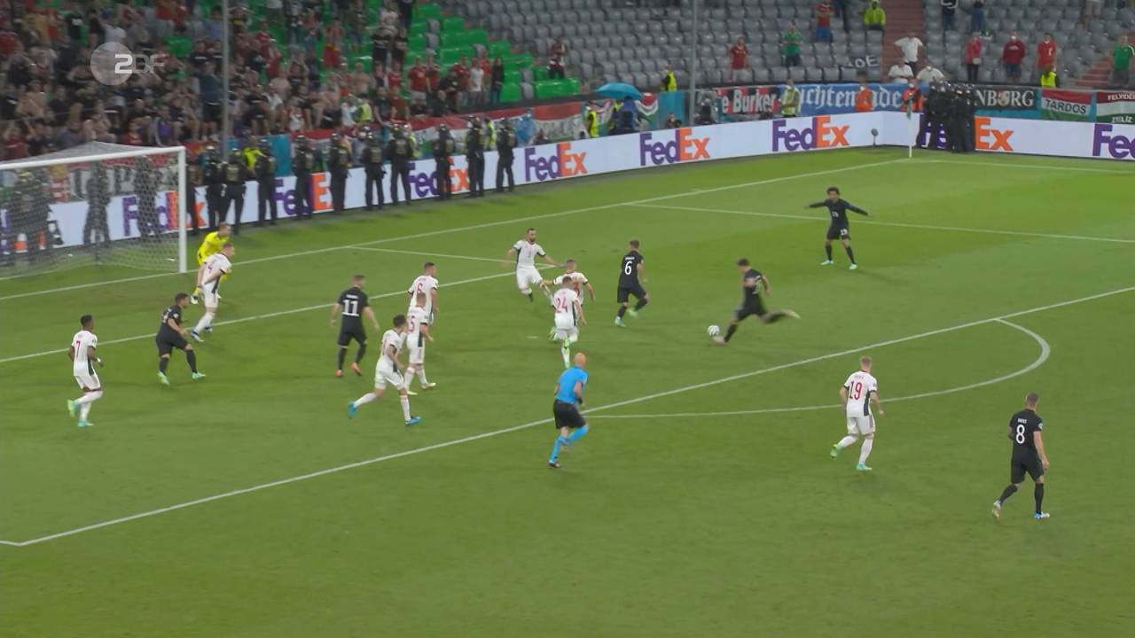 Effenberg: Löw muss Duo opfern