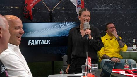 Einen Live-Act gab es auch noch nie im Fantalk. Jetzt debütierte Rachel Rinast als Sängerin und präsentierte dabei einen Hit aus der Kindheit vieler.