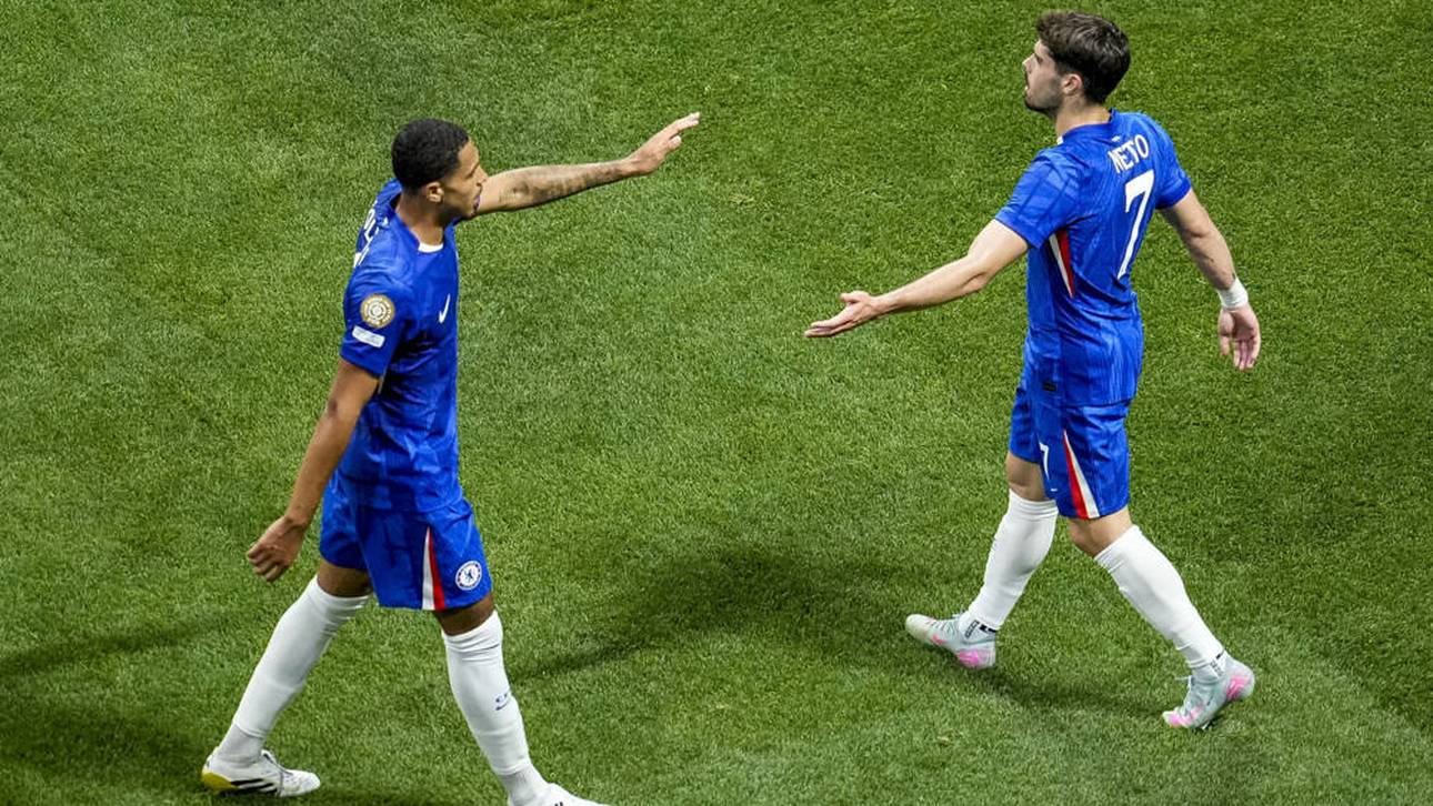 Blues feiern Auftakt-Triumph