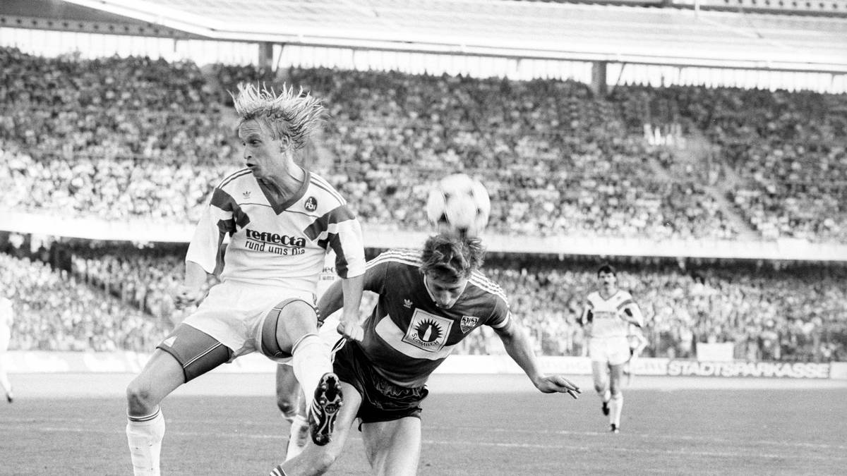 PLATZ 6 - 4 ROTE KARTEN: Joachim Philipkowski (Rote Karten kassiert im Dress des 1. FC Nürnberg)