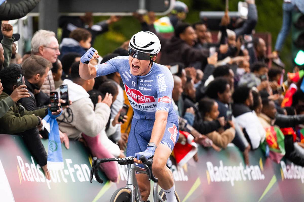 Tour-Start: Belgier siegt - Wind wirft mehrere Stars zurück