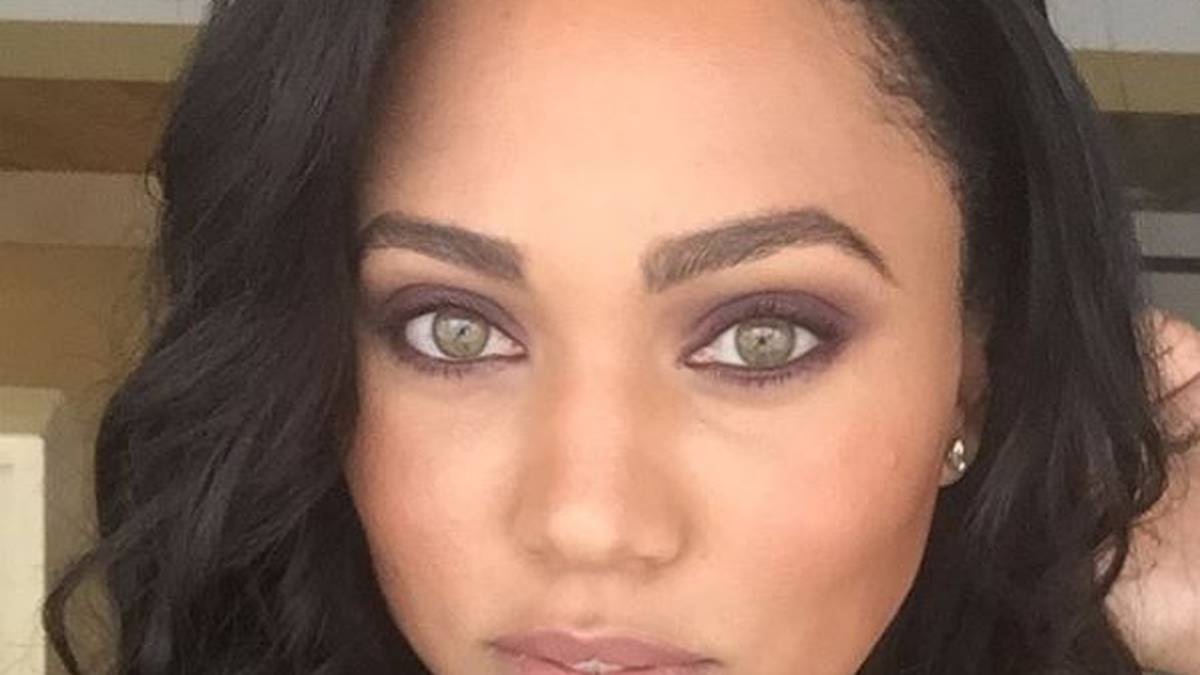 Stephen Curry landet nicht nur auf dem Court einen Treffer nach dem anderen. Seine Ehefrau Ayesha Curry lernte er schon im Sandkasten kennen, später gingen sie zusammen an die kleine Uni Davidson. Sie sind seit 2011 verheiratet