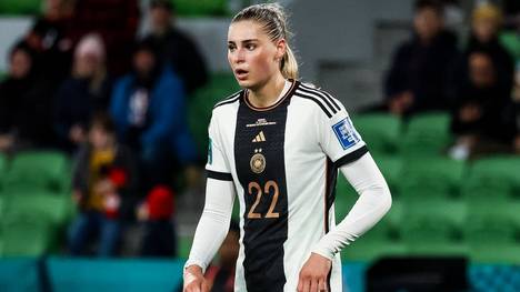 Die Hoffnungen auf einen Einsatz von Lena Oberdorf im zweiten WM-Spiel der deutschen Fußballerinnen gegen Kolumbien am Sonntag sind weiter gestiegen.