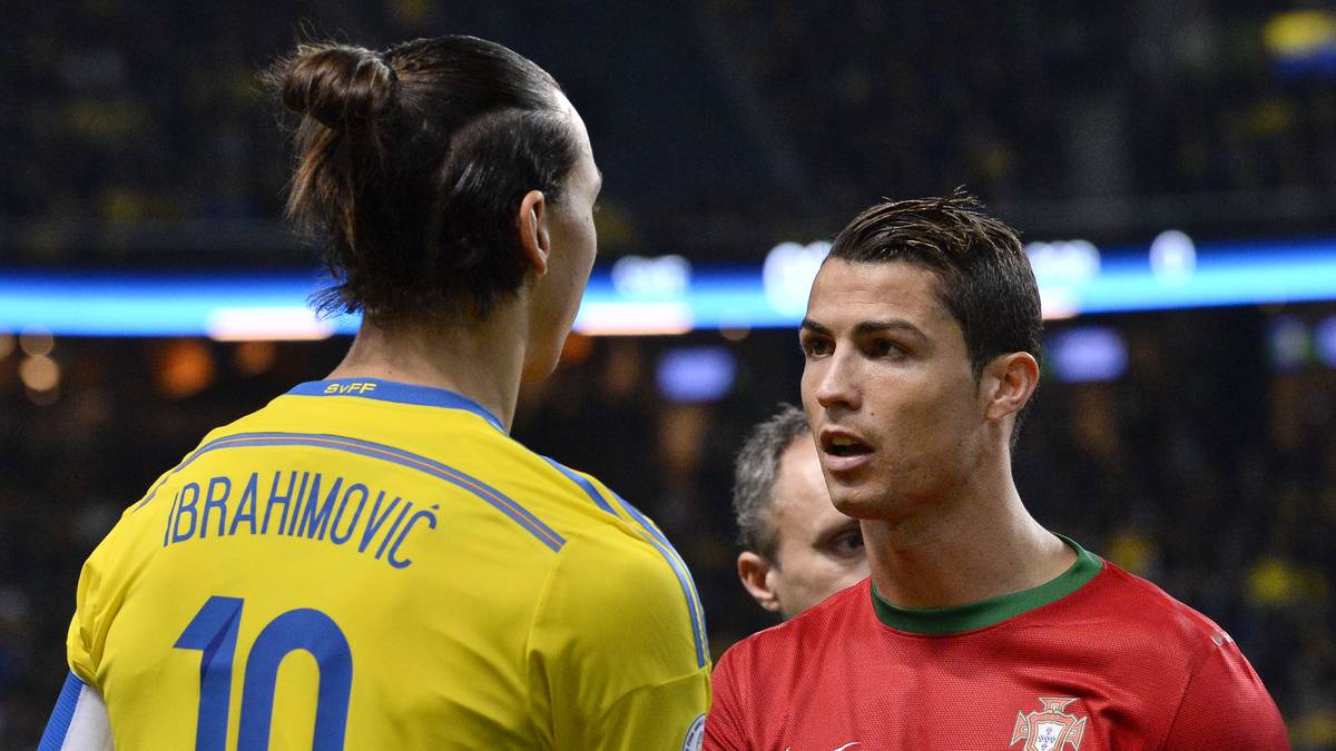 Auch wegen starker neun Tore ihres Superstars erreichen die Schweden 2013 die WM-Playoffs gegen Portugal,  wo es zum Duell der Giganten zwischen Ibrahimovic und Cristiano Ronaldo kommt. Ibrahimovic trifft zwar doppelt, sein portugiesischer Konkurrent jedoch gleich vier Mal. Damit bleibt Ibrahimovic die Chance auf das erste Tor bei einer WM-Endrunde erneut - und diesmal endgültig - verwehrt