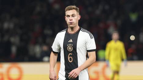 Wer wird bei der Heim-EM die deutsche Mittelfeldachse bilden? Eine viel diskutierte Frage, die Julian Nagelsmann vor Probleme stellt. Joshua Kimmich steht dabei unter Zugzwang, um sich einen Platz in der Startelf zu erarbeiten.