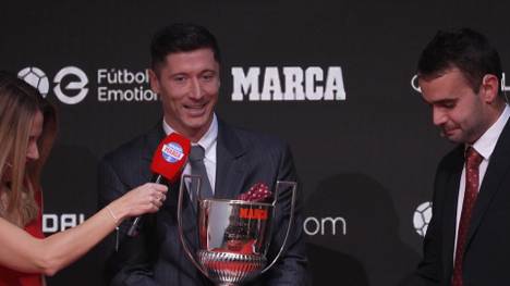 Robert Lewandowski wurde als Torschützenkönig in La Liga gekrönt. Der Pole spricht unter anderem darüber, ob ihm Jude Bellingham in dieser Saison gefährlich werden kann. 