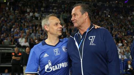 Olaf Thon und Huub Stevens haben den FC Schalke im Blut