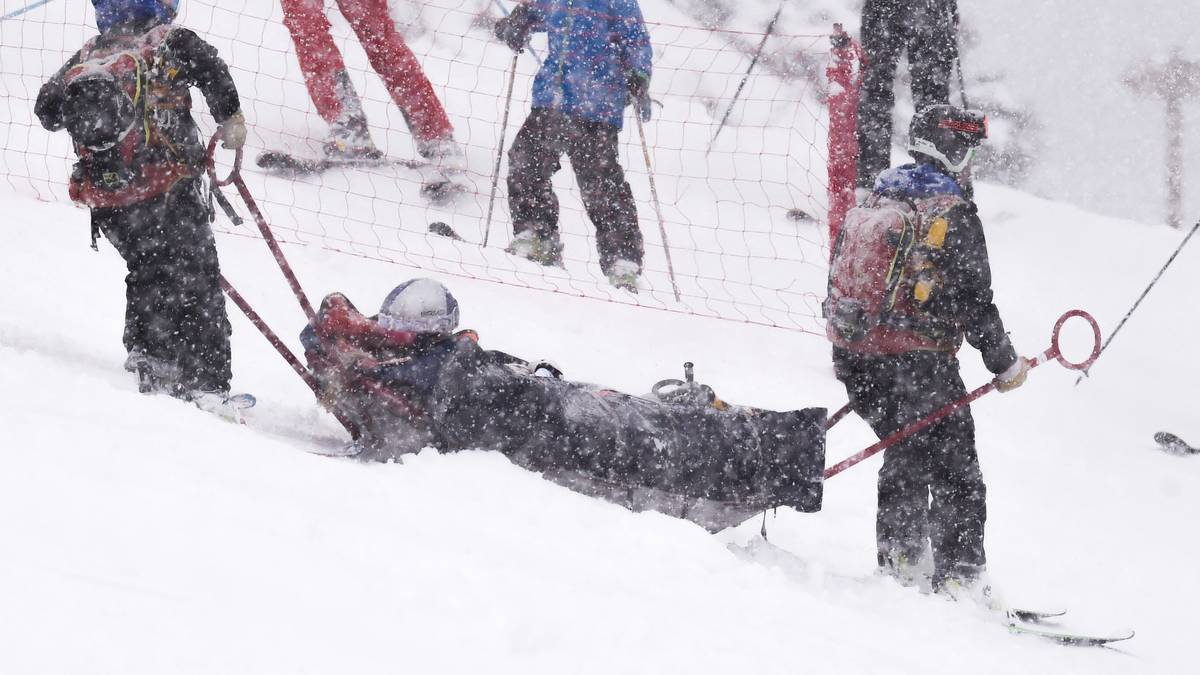 Doch nach einem Sturz beim Super-G in Andorra muss sie ihre Saison vorzeitig beenden