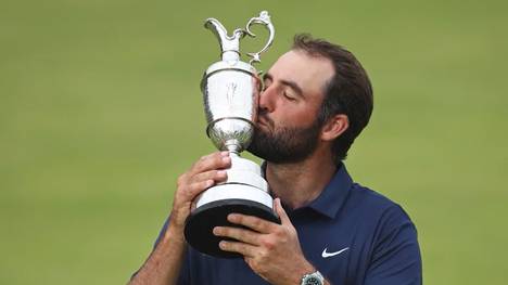 Mit dem Triumph bei den British Open setzt Scottie Scheffler seinen dominanten Lauf der letzten drei Jahre fort. Den anderen Spielern bleibt nichts anderes übrig, als den Hut vor dem 29-Jährigen zu ziehen.