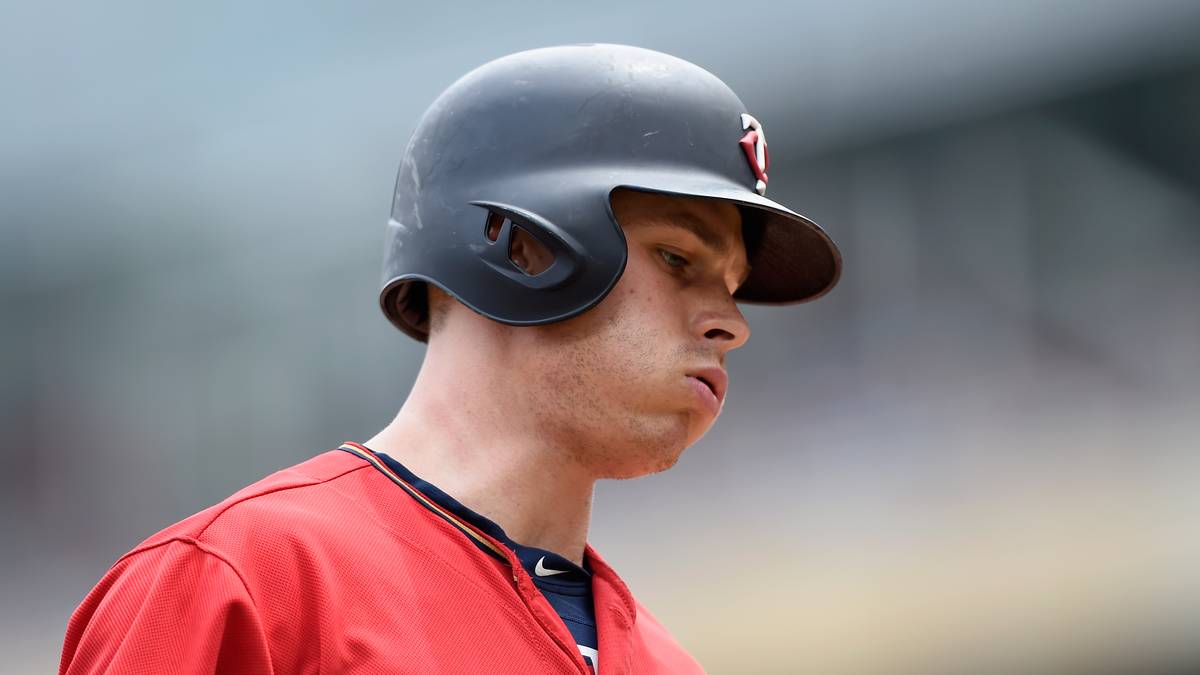 Bereits 2007 rief der damals 14-Jährige die Talentspäher aus der MLB auf den Plan. Beim Länderpokal in Bonn bestätigte ihm ein Scout der Minnesota Twins das Interesse aus der MLB: "Du bist ein interessanter Spieler. Wir werden dich in Zukunft beobachten"