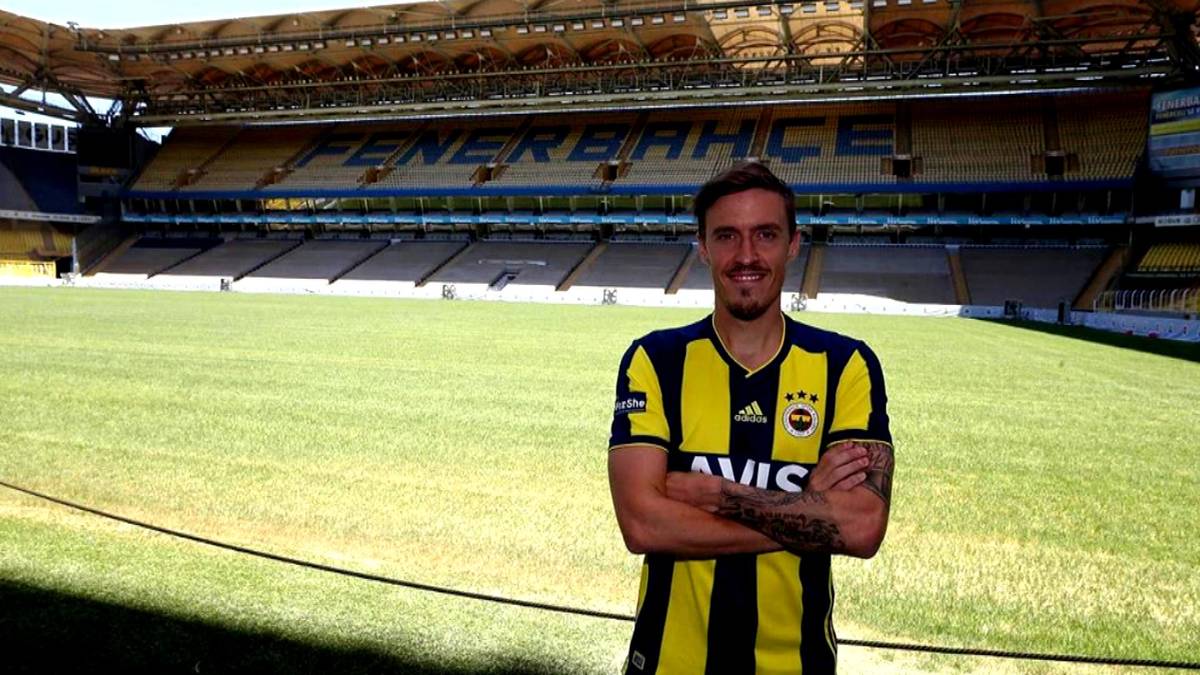 MAX KRUSE: Auch ein bekanntes Gesicht aus der Bundesliga verschlug es in dieser Transferperiode an den Bosporus. Der ehemalige Werder-Kapitän Max Kruse verlängerte seinen Vertrag an der Weser nicht und entschied sich dazu die Herausforderung bei Fenerbahce Istanbul anzunehmen