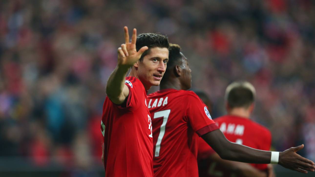 Robert Lewandowski schnürt gegen Dinamo Zagreb einen Dreierpack