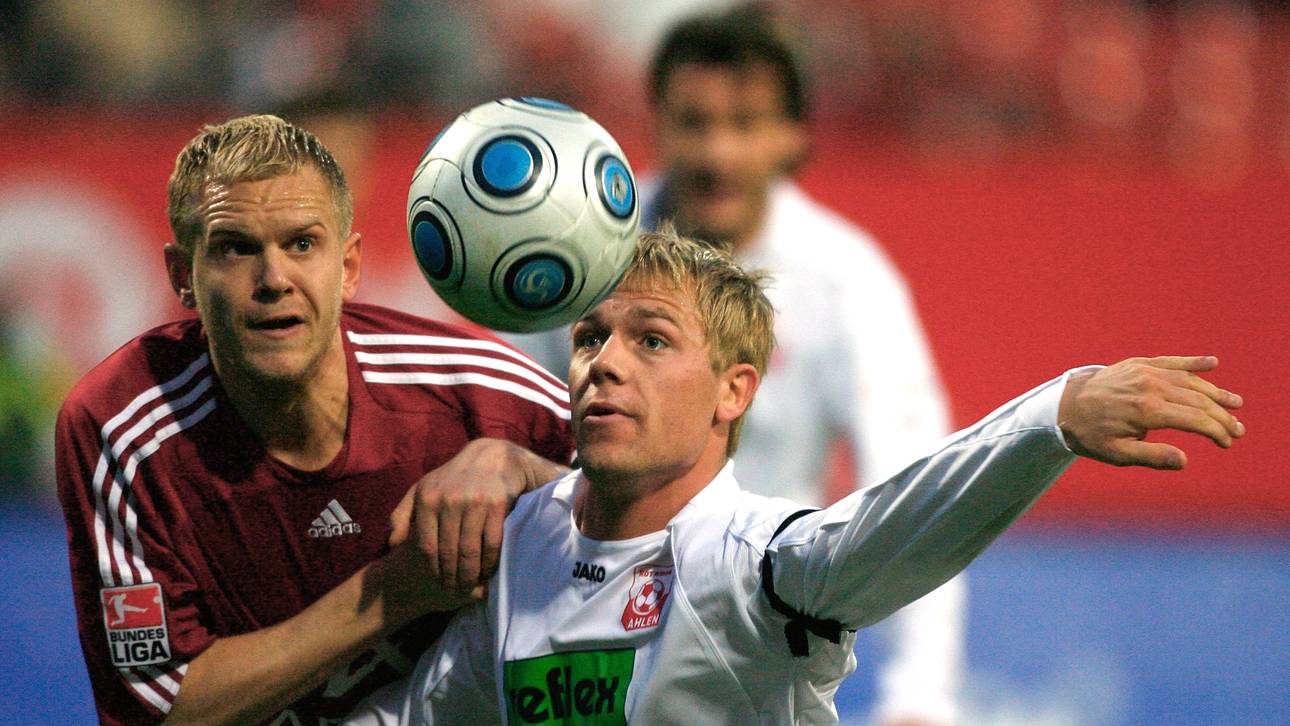 1. FC Nuernberg v Rot-Weiss Ahlen - 2. Bundesliga