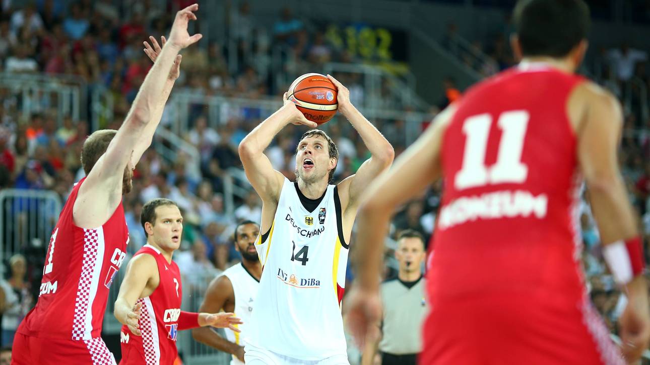 Nowitzki sucht das Sauerstoffzelt
