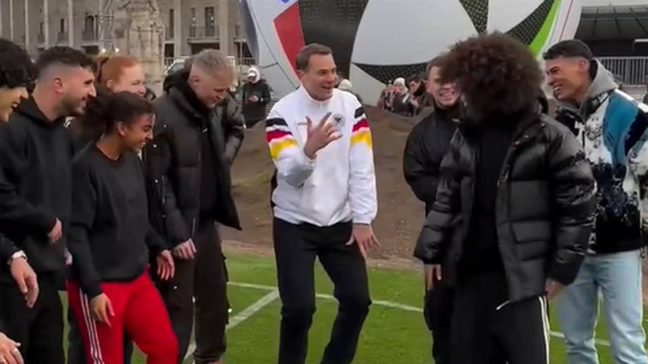 Über 18 Millionen Klicks! Tanz-Einlage von Torhüter Manuel Neuer geht viral