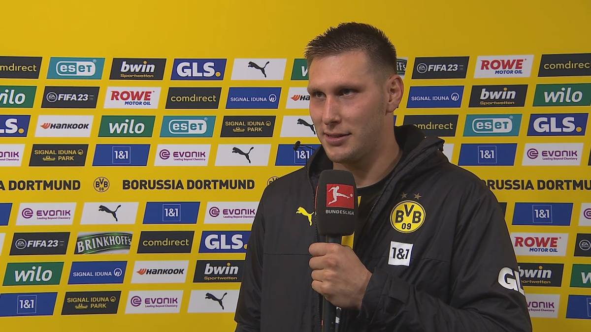 Nachdem Anthony Modeste lange torlos blieb beim BVB, stiegen die Schlagzeilen im Netz. Jetzt spricht Niklas Süle darüber, wie schwer die Zeit für den Stürmer war. 