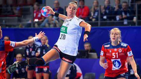 Handball-EM Frauen: Spanien - Deutschland LIVE im TV, Stream, Ticker Für Emily Bölk und das DHB-Team zählt gegen die Niederlande nur ein Sieg
