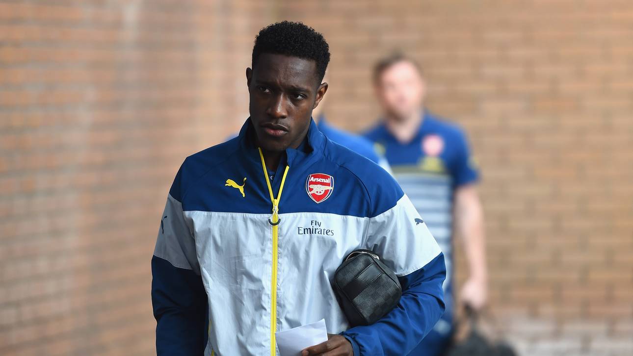 Welbeck fehlt Arsenal monatelang