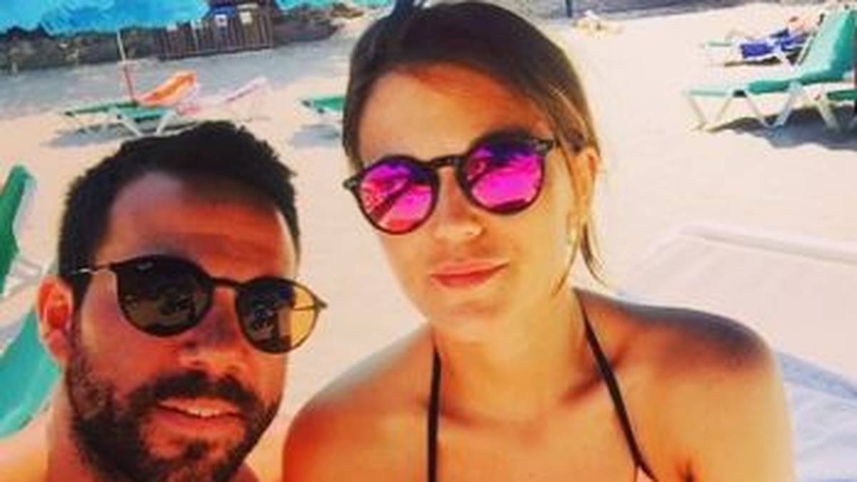 Jasmin Eichten, Freundin von Gonzalo Castro, genießt mit ihrem Liebsten die Sonne