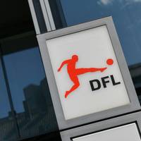 Die 36 Profiklubs werden bei ihrer Versammlung am 9. Oktober über den neu ausgehandelten Grundlagenvertrag mit dem Deutschen Fußball-Bund entscheiden.