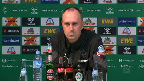 Werder Bremen gewinnt das erste Spiel ohne Niclas Füllkrug mit 4:0. Trainer Ole Werner zeigt sich zufrieden, warnt aber auch vor Rückschlägen.