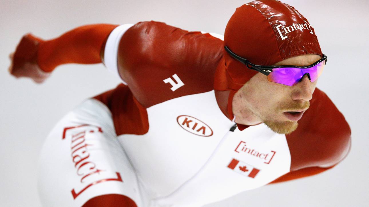 Horror-Sturz: Kufe schlitzt Wade auf