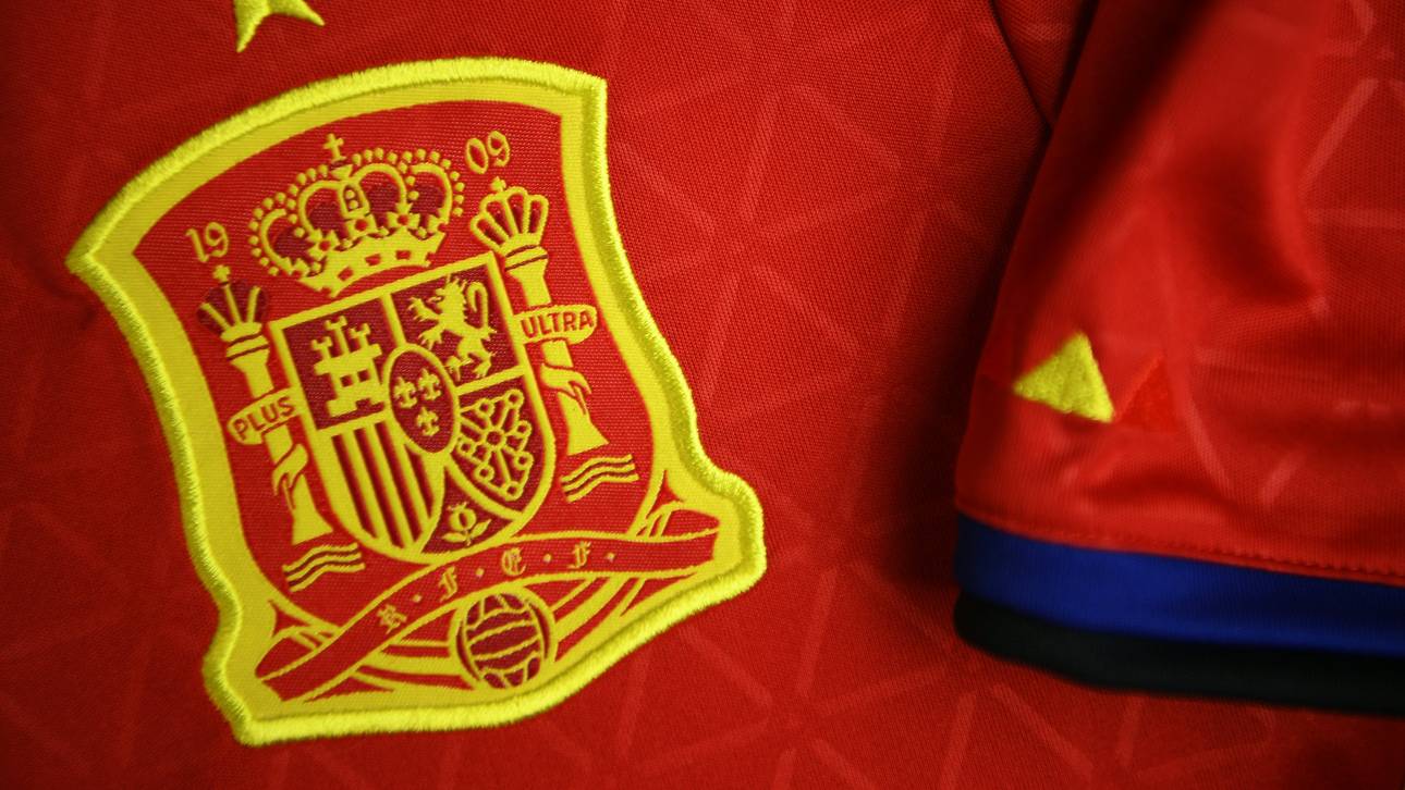 Gefälschte Trikots beschlagnahmt