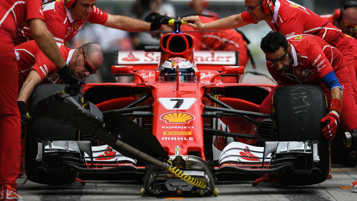 Simplere Front- und Heckflügel sollen das Hinterherfahren und damit auch das Überholen erleichtern. Die FIA vermutet allerdings, dass die Änderungen am Technischen Reglement für die Saison 2019 die Boliden um rund 1,5 Sekunden pro Runde langsamer machen