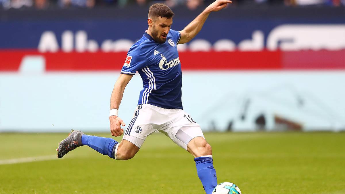 Daniel Caligiuri spielte eine starke Saison für die Gelsenkirchener, landete am Ende mit den Knappen auf Rang zwei - TOTS-würdig?