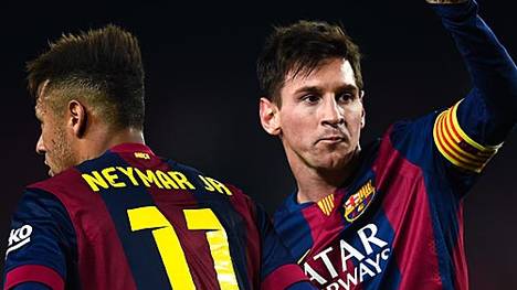 Lionel Messi (r.) trifft mit Barca auf Atletico Madrid