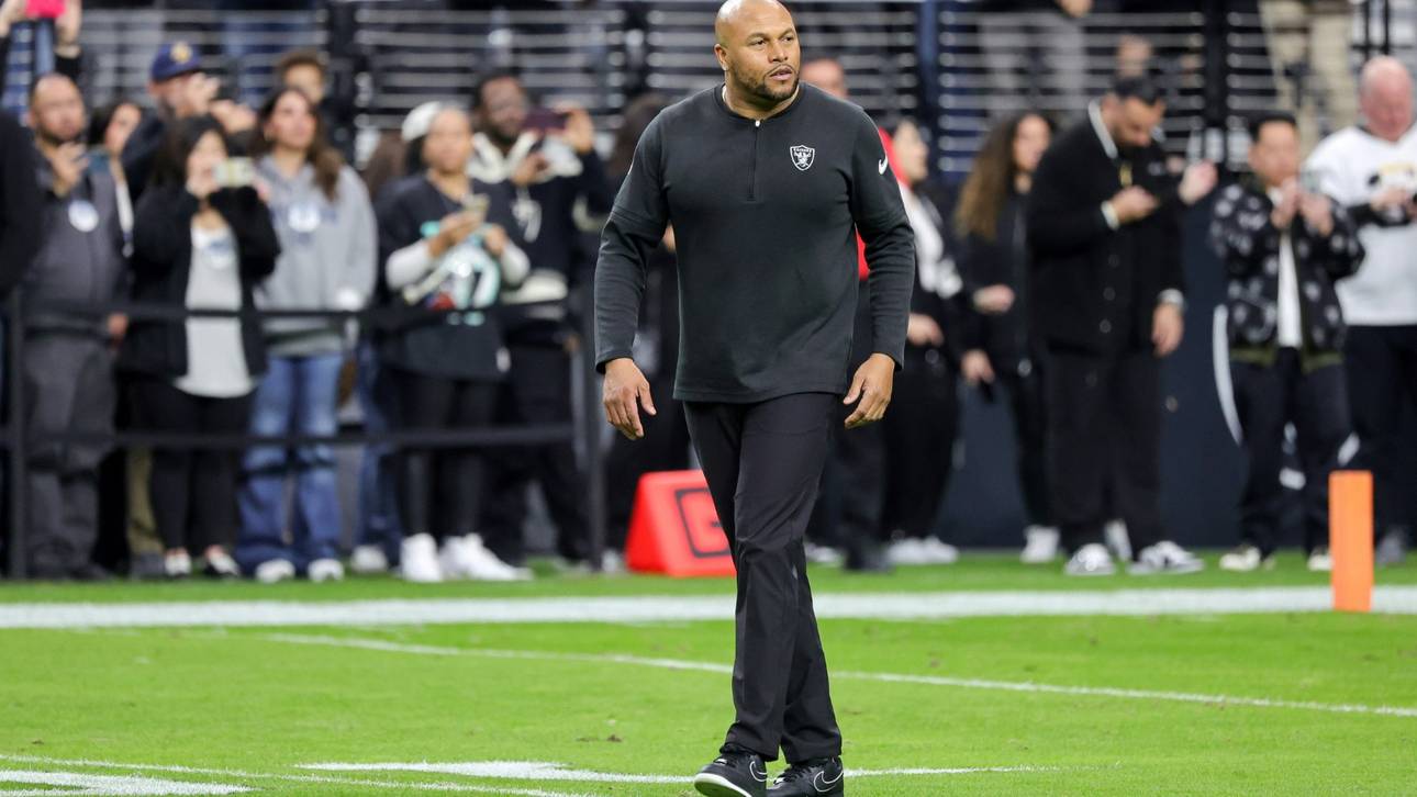 Raiders klären Coach-Zukunft