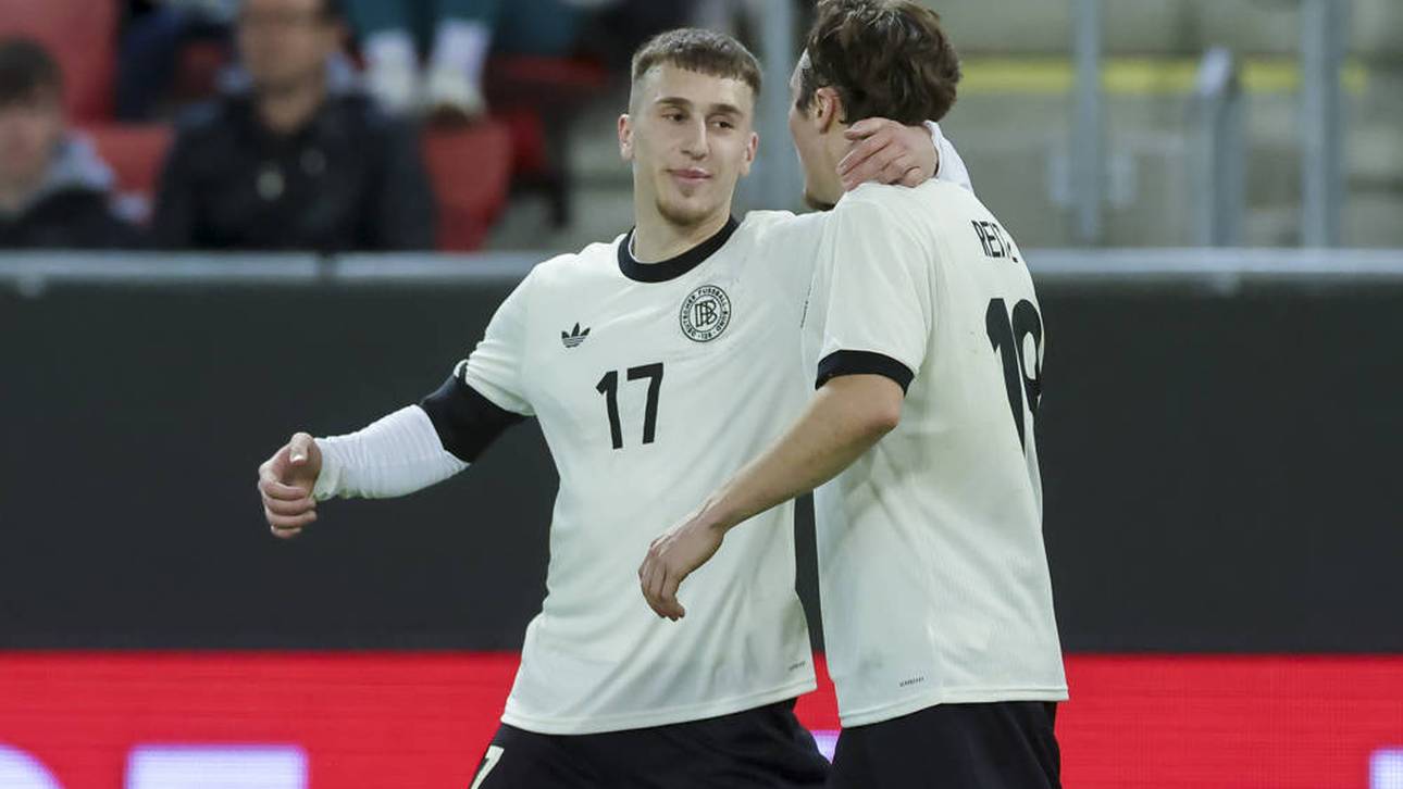 Brajan Gruda (l.) trifft mit der deutschen U21 auf Spanien