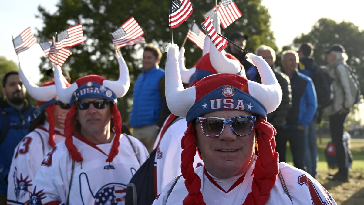 USA, USA, USA! Diese Fans geben mit ihrem Erscheinungsbild klar zu erkennen, hinter welchem Land sie stehen...