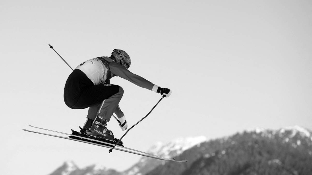 Ex-Ski-Star vom Blitz erschlagen