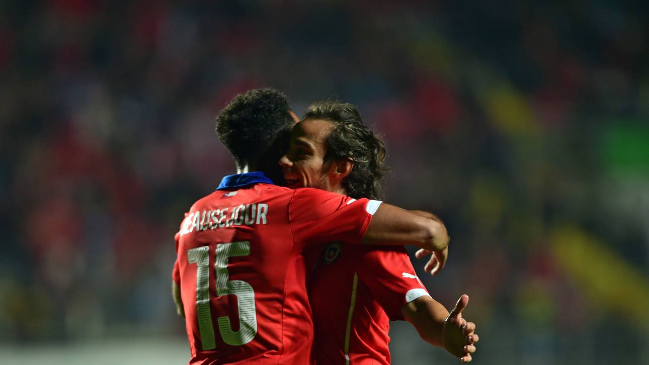 Chile stimmt sich mit Pflichtsieg ein