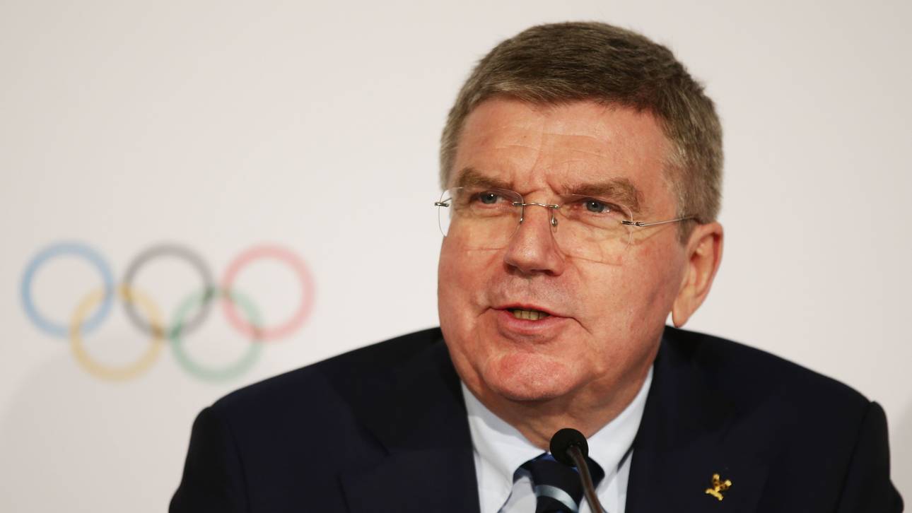 Bach räumt Hamburg gute Chancen ein